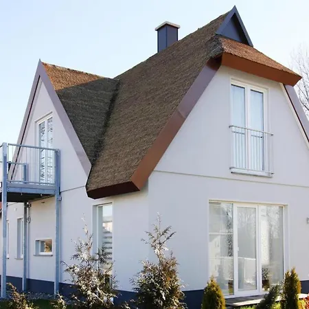 Nyaraló House